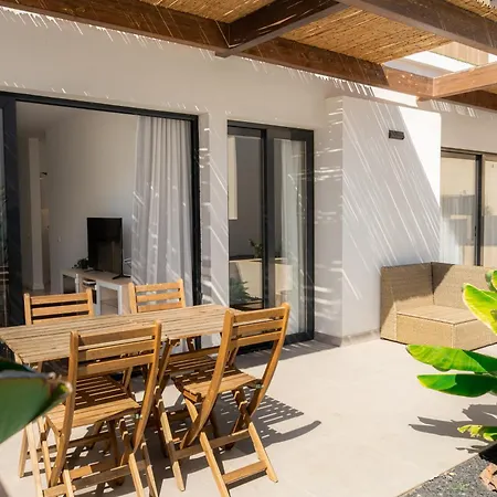 El Palmeral - With Terrace And Pool In Corralejo