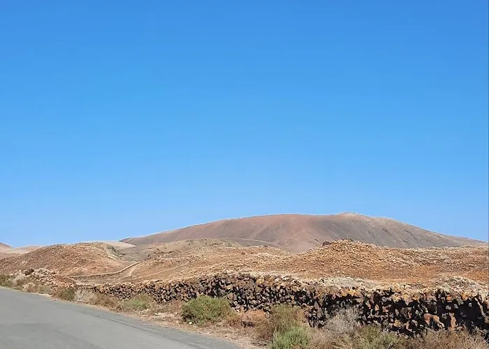 El Palmeral - With Terrace And Pool In Сasa de vacaciones *