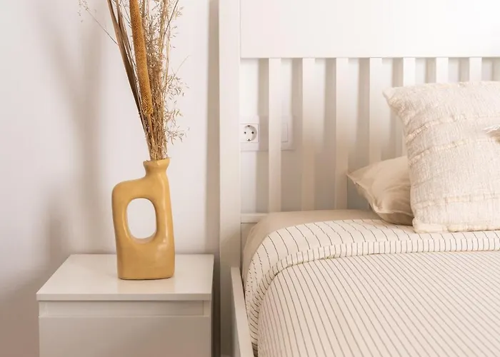 El Palmeral - With Terrace And Pool In Сasa de vacaciones *