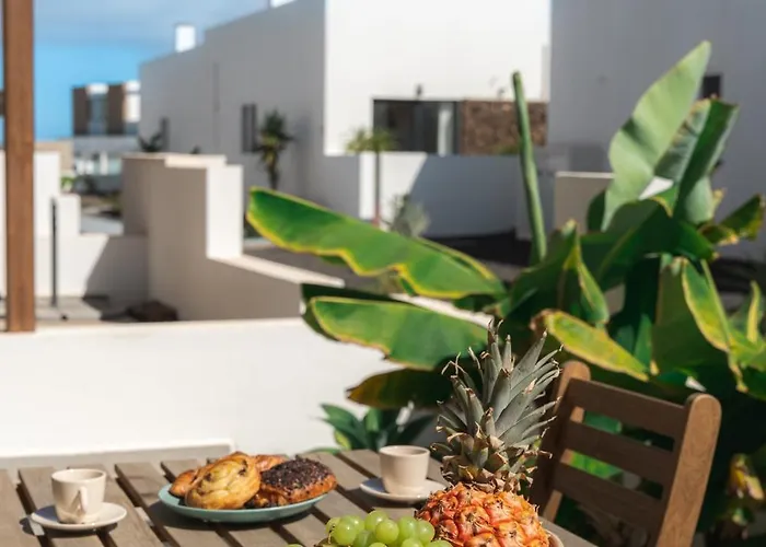 El Palmeral - With Terrace And Pool In Сasa de vacaciones Corralejo