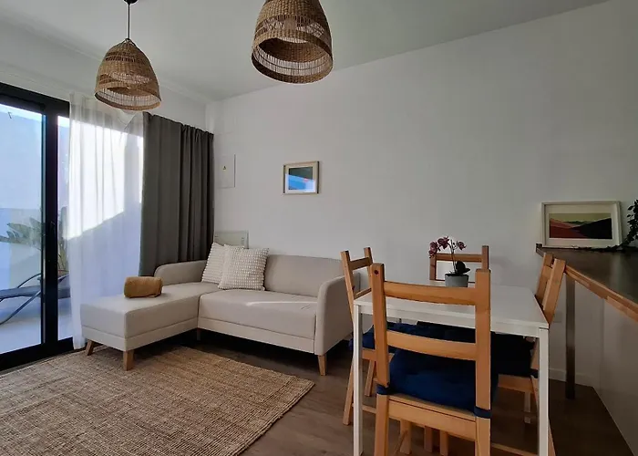 Сasa de vacaciones El Palmeral - With Terrace And Pool In