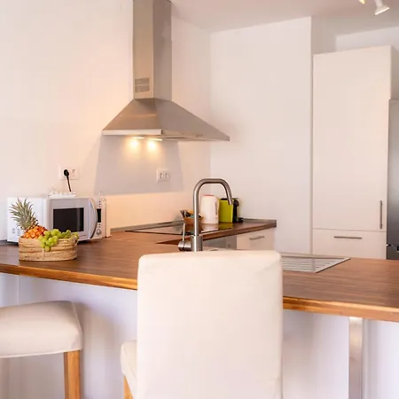 El Palmeral - House With Pool In *