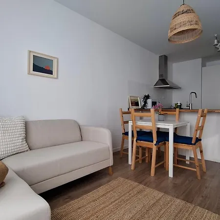 El Palmeral - With Terrace And Pool In